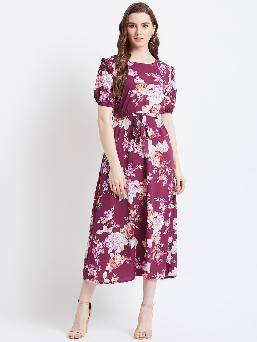 How to Style a Maxi Dress: 5 Looks From Day to Night