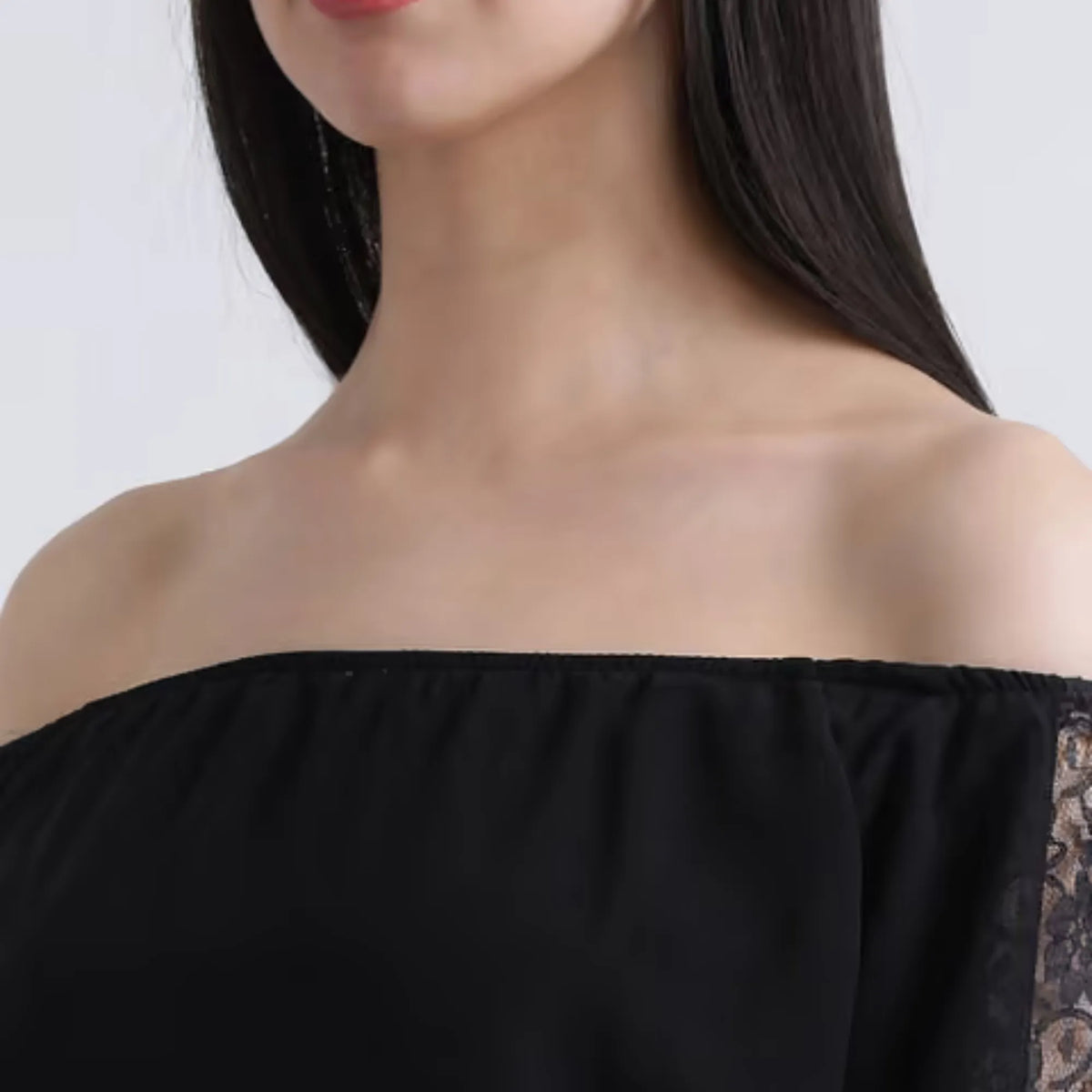 Women Black Off-Shoulder Lace Balloon Sleeve Top
